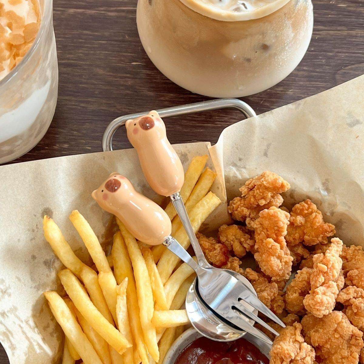 卡皮巴拉筷子勺子套装不锈钢学生三件套儿童叉子餐具便携式收纳盒,淘宝优惠券,粉丝福利购,淘宝优惠卷