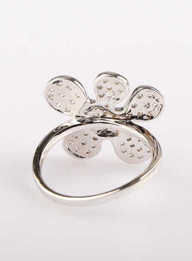 中古95新日本进口商品群镶钻石K18白金52号戒指