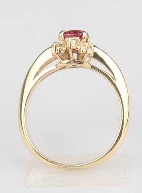 中古95新日本进口商品椭圆型切工红宝石钻石戒指K18黄金55号