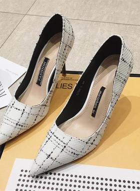 全屋定制样板房衣帽间摆件鞋柜软装饰品女士鞋高跟鞋展厅拍照道具