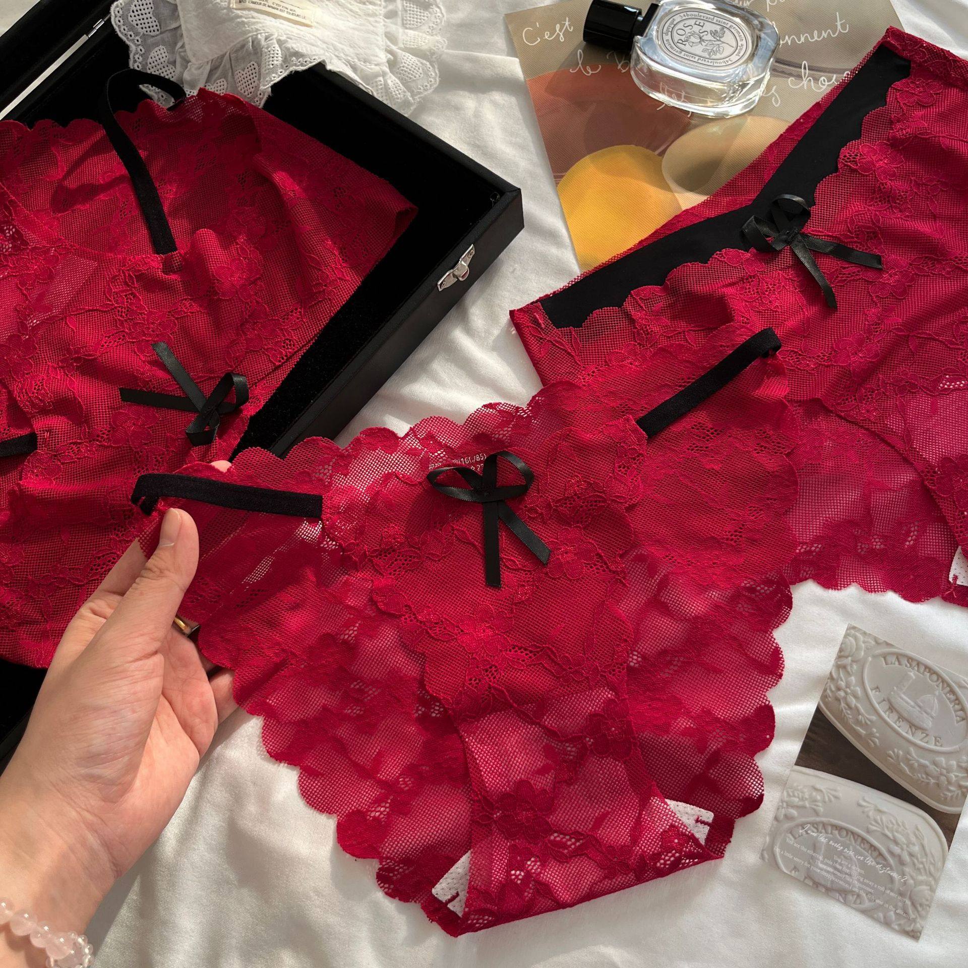 蕾丝新款性感镂空红色蕾丝高叉内裤女士2025纯欲本命年女款三角裤,淘宝优惠券,粉丝福利购,淘宝优惠卷