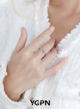 满钻十字花戒指女纯银莫桑钻