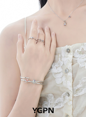 YGPN飞机系列手镯女款2025新款原创小众设计高级感冷淡风甜酷手环