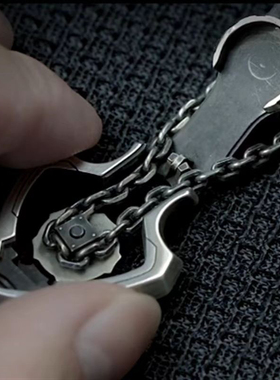 新异造穿梭者机械可动吊坠项链男士霸气高级感挂坠颈链时尚卫衣链