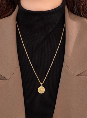 日本品质秋冬镶钻圆形太阳花沙金项链小众复古高级感毛衣链气质轻