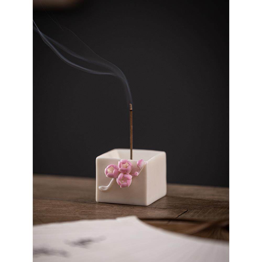 日式手工捏花梅花线香炉家用室内茶桌白瓷香台香座立式香插小摆件,淘宝优惠券,粉丝福利购,淘宝优惠卷