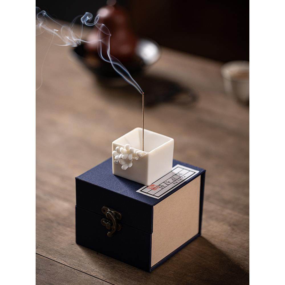 日式手工捏花梅花线香炉家用室内茶桌白瓷香台香座立式香插小摆件,淘宝优惠券,粉丝福利购,淘宝优惠卷