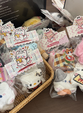 粉色猫咪系列毛绒钥匙扣