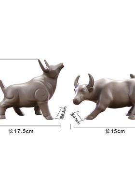 北欧简约黑白卡通牛动物摆件家具摆设家居装饰精致陶瓷礼物工艺品