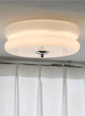 全光谱卧室灯法式中古奶油风卧室吸顶灯书房阳台过道简约玻璃灯具