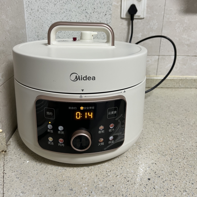 Midea/美的 MY-4KK01智能电压力锅无烟煎炒4L家用多功能高压饭煲-图2