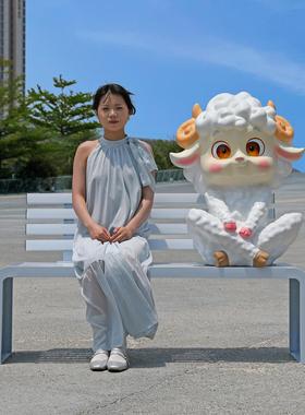 户外卡通十二生肖公园椅动物玻璃钢雕塑幼儿园动物打卡装饰大摆件