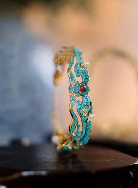 新中式中国风鎏金仿点翠高烧蓝蝙蝠匠心锻造制作手镯民族风女饰品