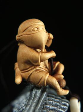 黄杨木雕幻影小忍者挂件车挂可爱宝宝汽车木质手机钥匙扣挂饰包饰
