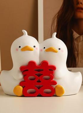 情人节礼物可爱喜字鸭高档摆件家居客厅订婚送新人送闺蜜结婚礼品