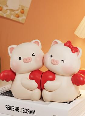 订婚结婚摆件送新人婚房床头柜布置装饰品情侣小猪娃娃送新娘礼物