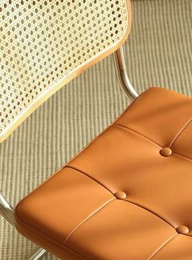 北欧现代皮艺餐椅家用书桌椅藤编铁艺带靠背简约vintage中古椅子