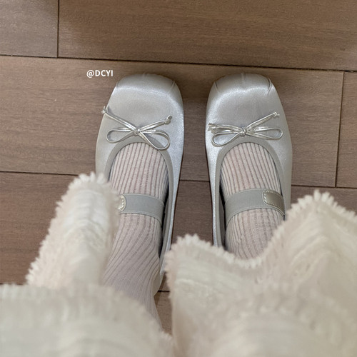 DCYI蝴蝶结芭蕾风银色少女感单鞋超软百搭休闲舒适低跟法式玛丽珍 - 图2