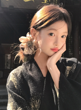 【我的脸很圆】秋冬高级感花朵发绳美拉德系高品质水晶花瓣发圈女