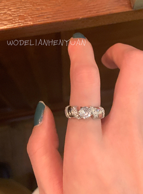 【我的脸很圆】高级感紧致拉丝锆石戒指超闪中古重工设计圆钻戒指