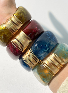 法国小众设计金色撞色树脂手镯轻奢复古时尚高级感百搭手饰批发女