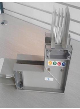 插接式母线槽高低压三相五线1500A空气型重量轻IP54大电流