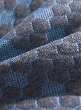 泰国天然乳胶枕石墨枕套烯头单人学生护颈枕芯成人枕头