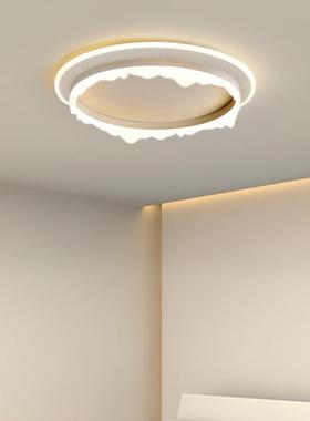 22年新款圆形卧室灯现代简约创意个性餐厅书房极简LED风格灯具