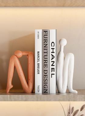 几何抽象人像摆件客厅样板房售楼处书房人物极简软装饰品