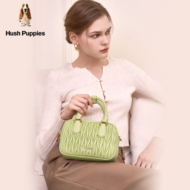 暇步士女包2025新款保龄球包褶皱软羊皮可爱单肩手提包波士顿包女,淘宝优惠券,粉丝福利购,淘宝优惠卷