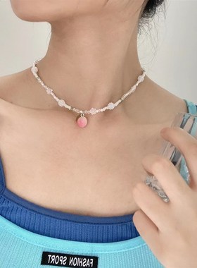 Ms. Transparent Butterfly new pink pendant clavicle necklace