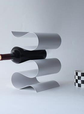 现代轻奢s形波浪流畅形金属餐厅酒柜酒吧别墅酒店装饰摆件红酒架