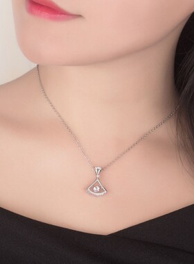 小裙子灵动项链女扇子小众锁骨链扇形2023年新款潮卫衣冬季毛衣链