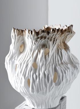 现代简约侘寂风仿古做旧树脂花瓶花器摆件家居样板房酒店会所饰品