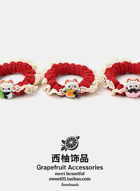 国风新年可爱卡通熊猫红色小肠圈