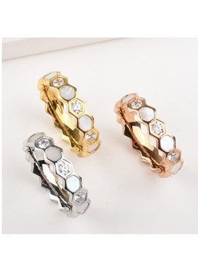 韩版壳镶钻戒指 菱形几何指环钛钢Kis个性百搭轻奢饰品