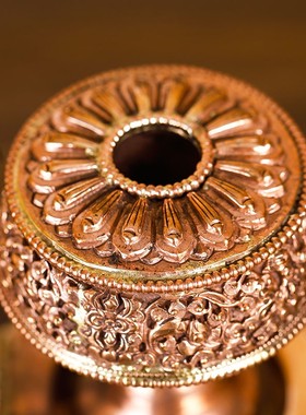 尼泊尔红铜雕花贲巴壶净水壶尼泊尔密宗净水瓶家用供奉摆件