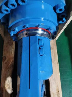 轨粱厂轨机双出杆高温高压缓冲液压油缸