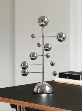 轻奢风现代高级感艺术抽象人物摆件样板房客厅电视柜软装饰品摆设