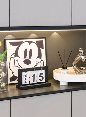 暴力熊玄关钥匙收纳摆件现代轻奢进门口入户客厅餐柜家居装饰品