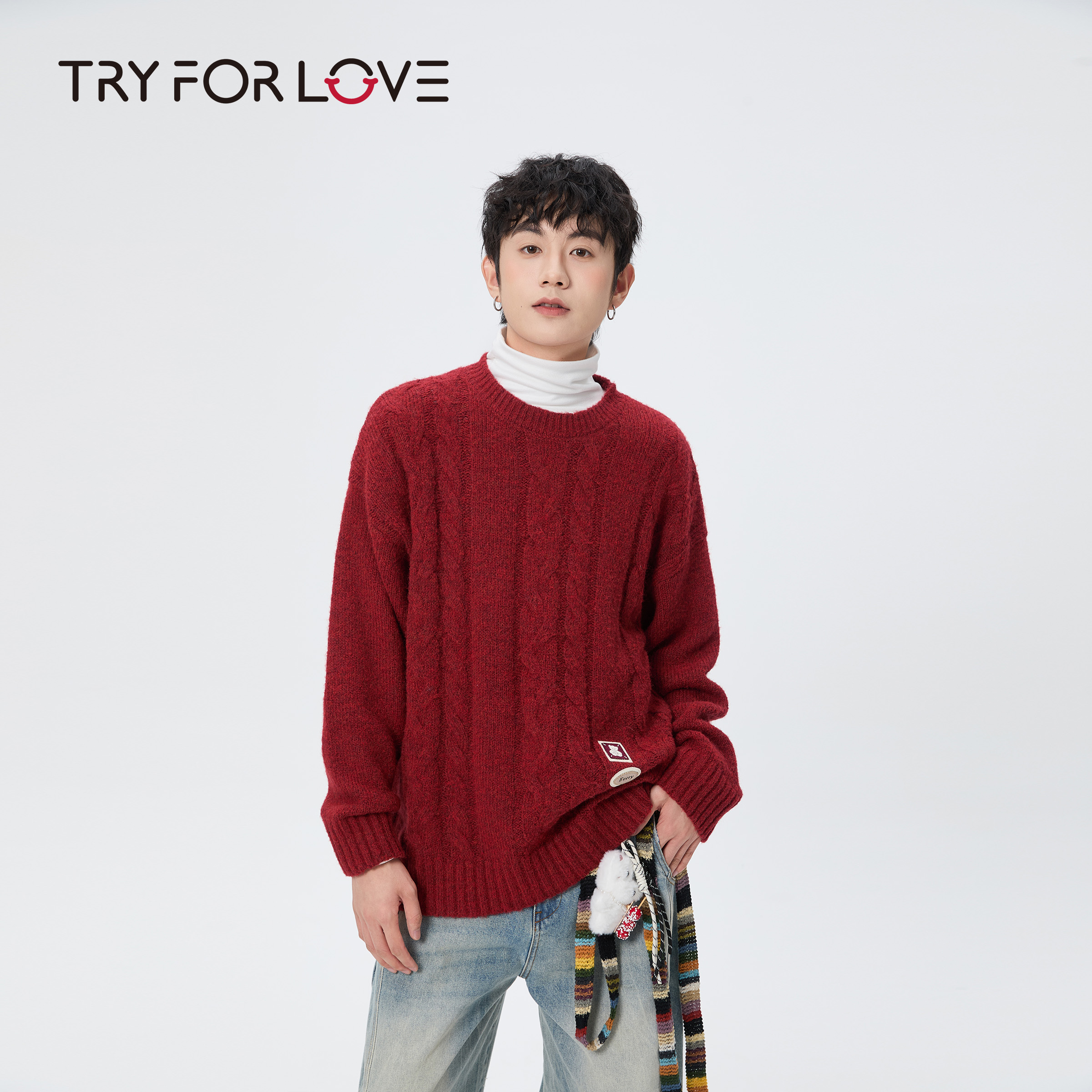 TRYFORLOVE红色斜肩喜庆情侣装毛衣冬季高级感款式保暖针织衫上衣 - 图1