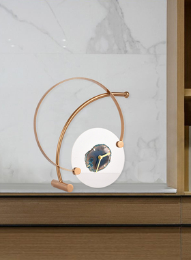 北欧创意金属装饰品时钟桌面摆件欧式轻奢客厅卧室办公室家居饰品