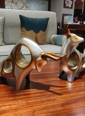 创意抽象牛摆件h客厅电视柜酒柜玄关隔断办公室桌面装饰品软装摆