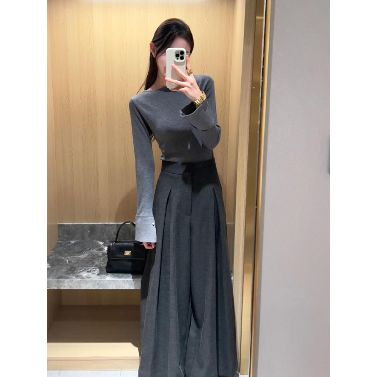 灰色长袖打底衫女秋冬修身内搭喇叭袖针织衫早秋韩系穿搭chic上衣 - 图2
