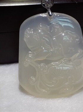 极速天然翡翠色冰种玻璃种十二生肖哼哼财运猪牌子挂件吊坠 招财