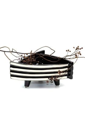 新中式日式侘寂风三角条纹陶瓷果盘样板房间售楼处书房玄软装花瓶