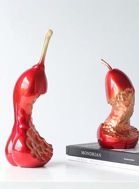 轻奢梨子摆件现代家居桌面装饰样板房酒店民宿玄关创意树脂摆设