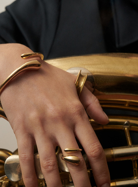 PDPAOLA镀金现代风水滴形手链