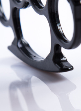 金色尖头防身自卫拳套戒指