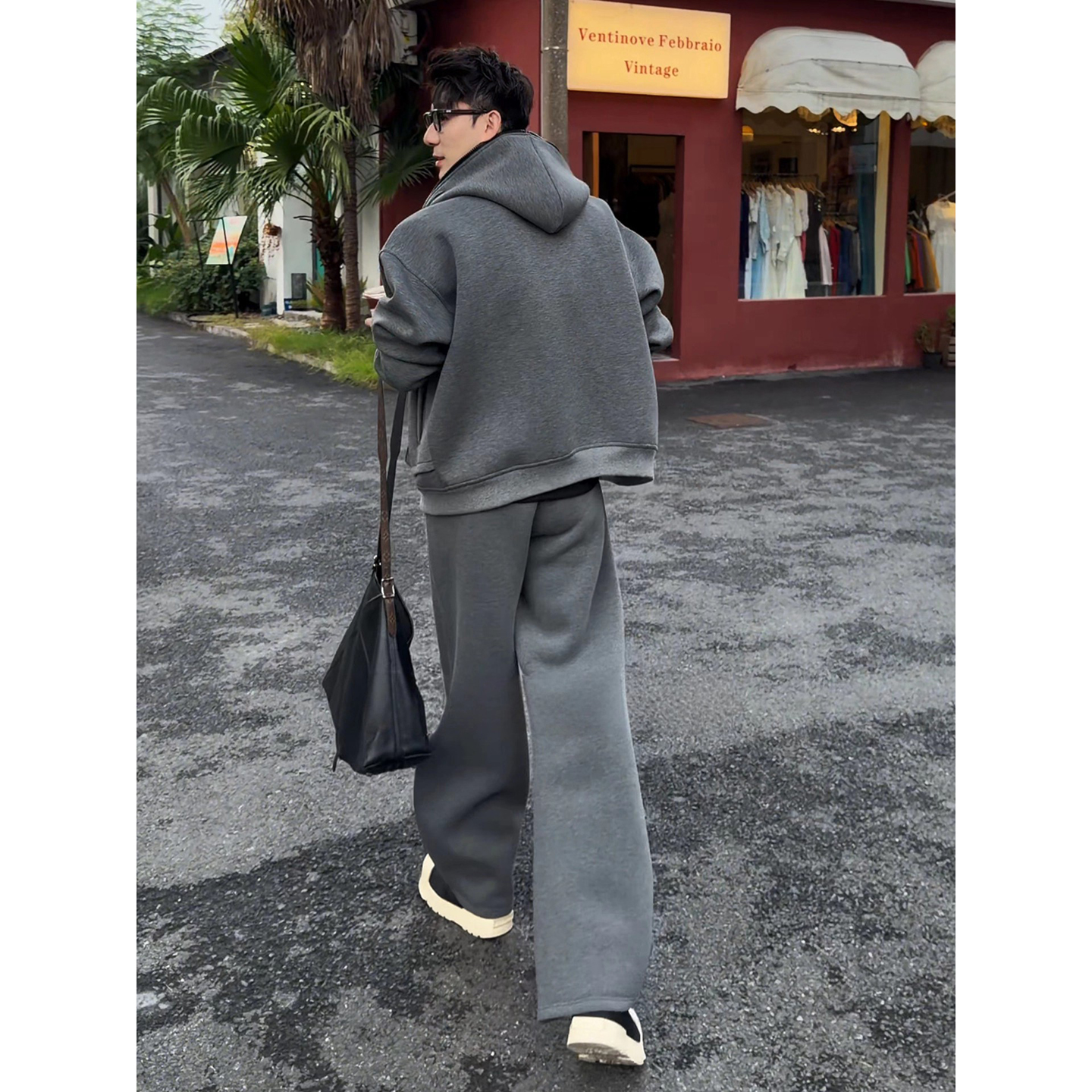 美式空气层假两件连帽卫衣男模高级感穿搭套装重磅廓形弯刀阔腿裤 - 图3